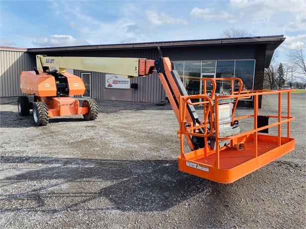 2012 JLG 860-SJ MAN LIFT