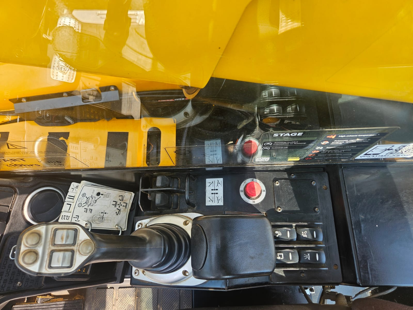 09aec2c8-9d1c-4e15-9a80-e0f5eb410972