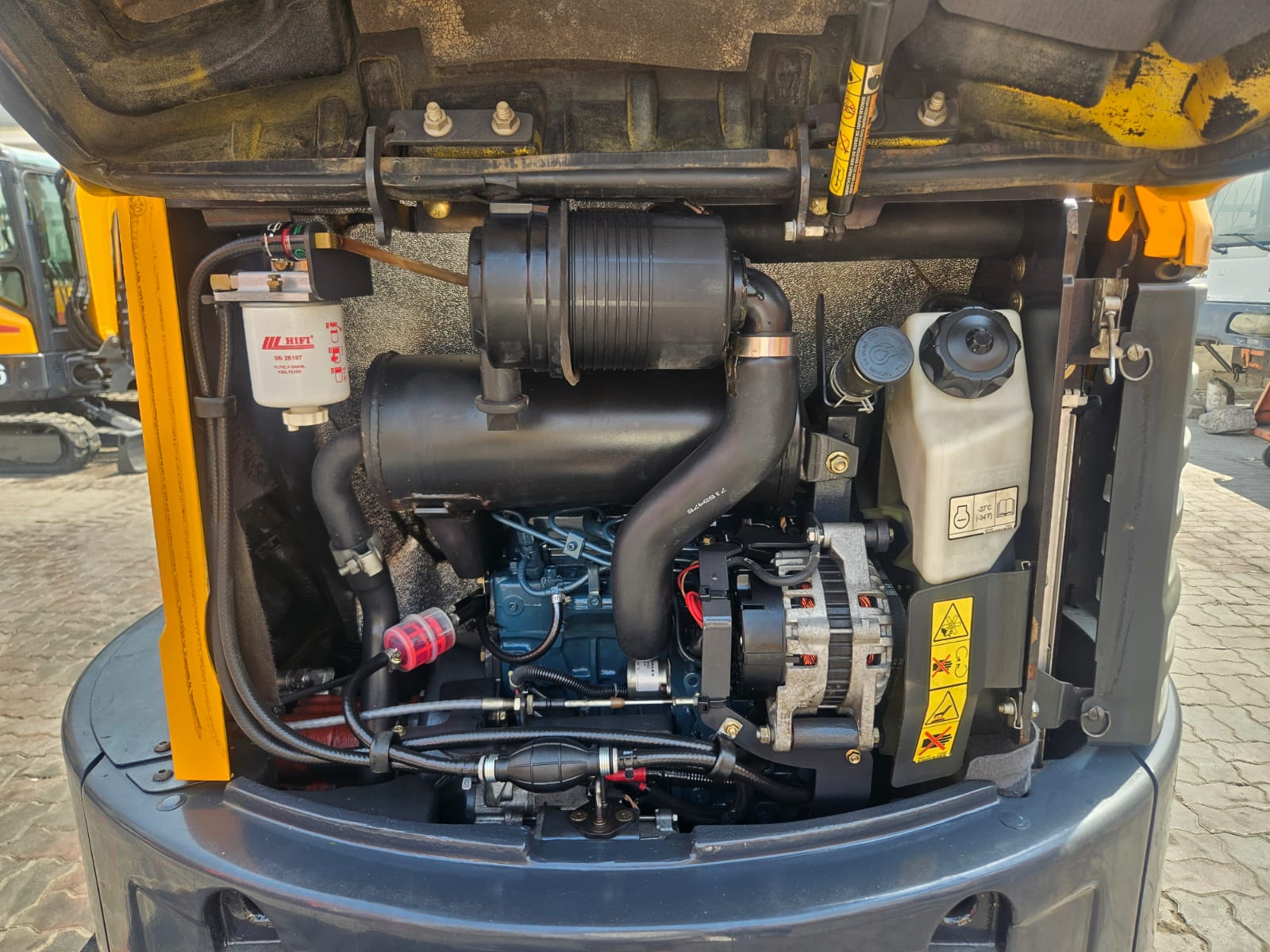 7539b8ab-181f-4563-bc9b-053d76e2ea7b