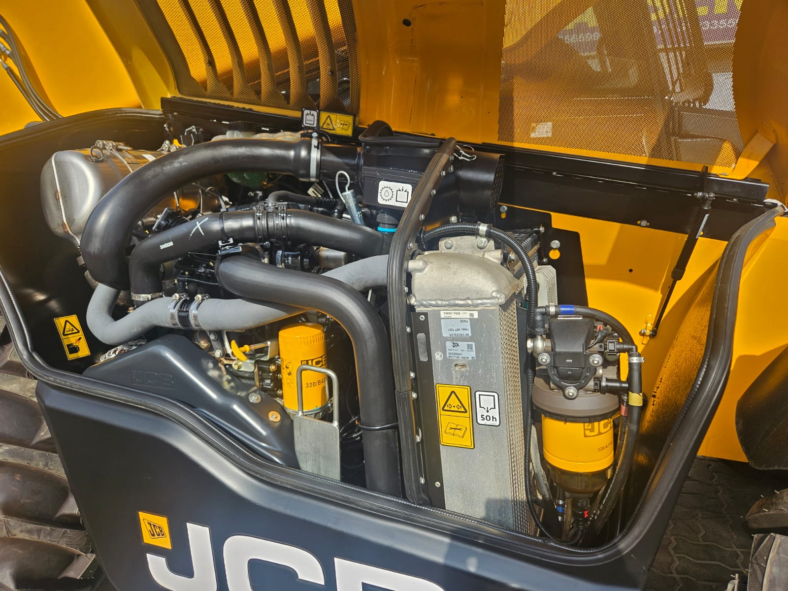 a9b8d3ce-9238-483f-98a0-79ce881f3d71