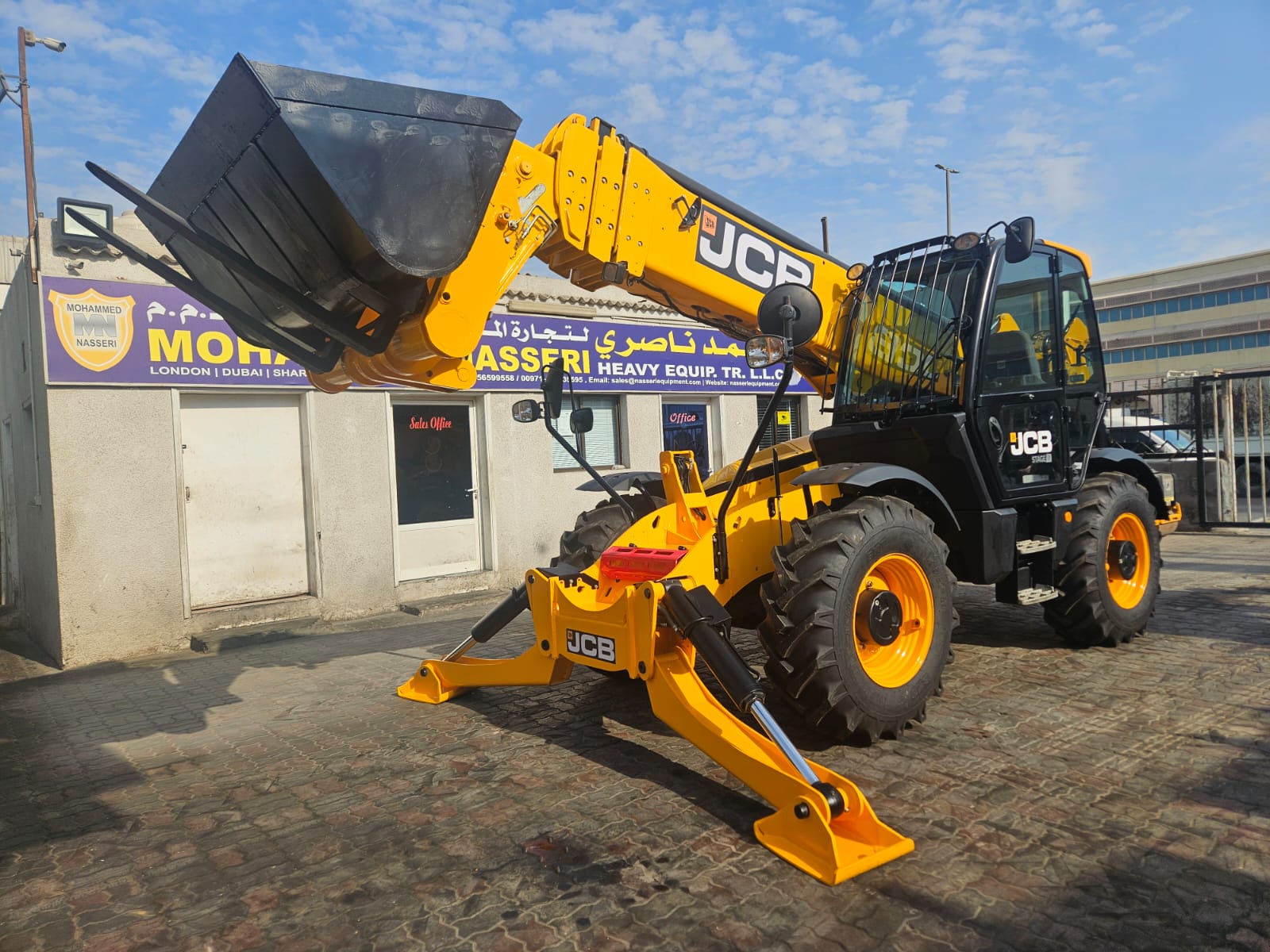 2021 540-170 TELEHANDLER BOOM LOADER (217)