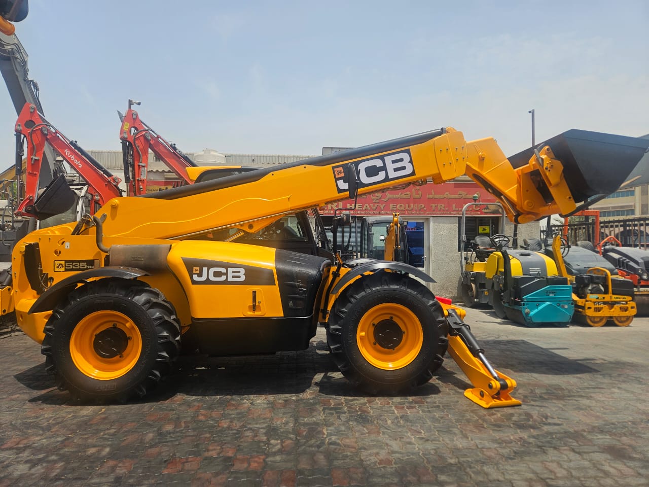 2012 535-140 Telehandler Boom Loader (094)