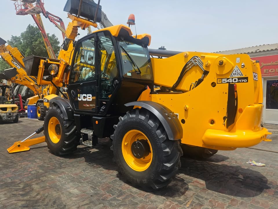 532019928_1248357516974677_3487265107546747377_n