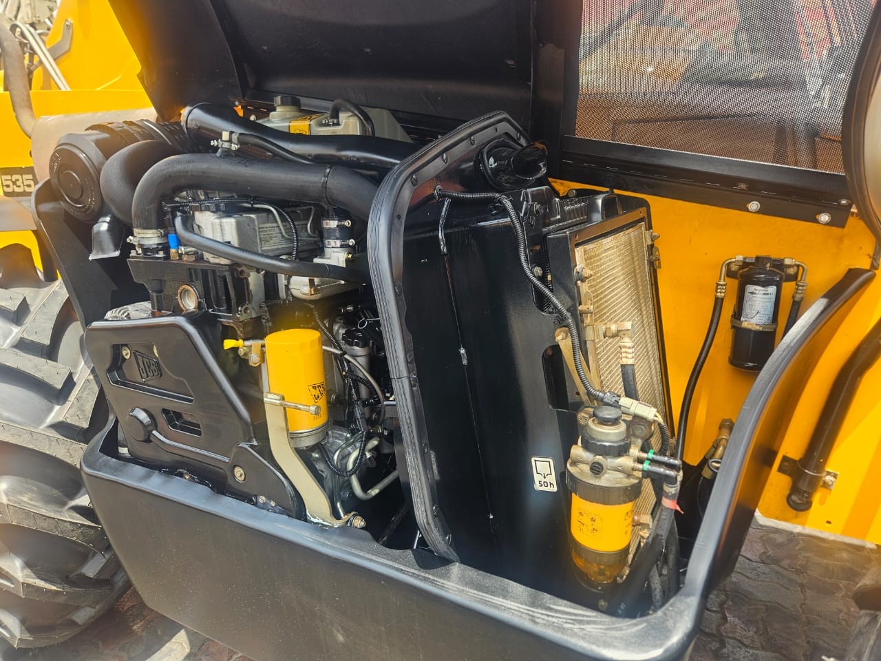 75ee037a-dd52-464e-aab6-5b9575d4e7b5