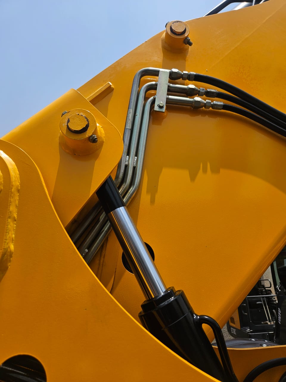 b1512899-2771-4928-861b-ae85507b3570