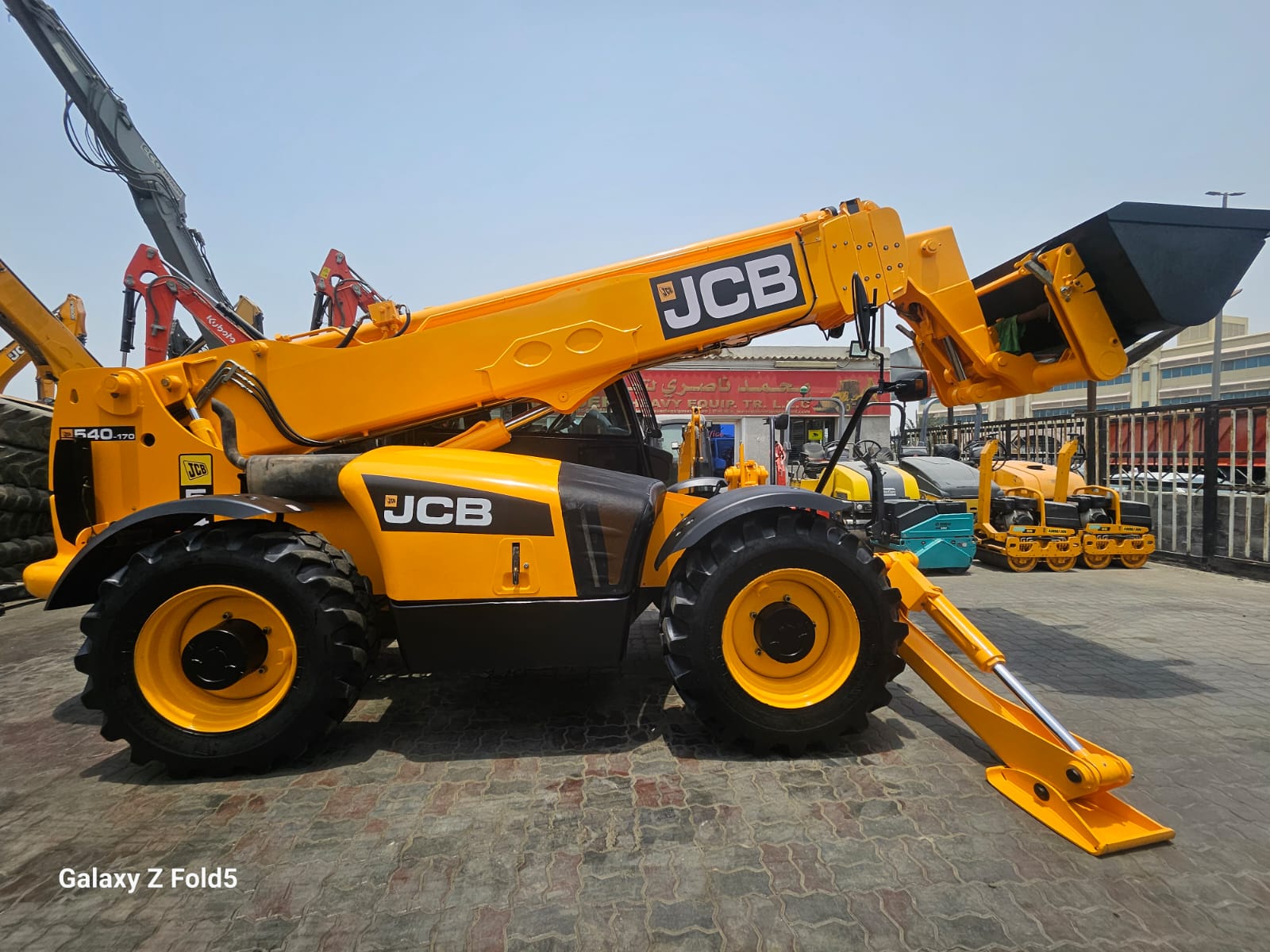 faeb2bb2-73b8-43ee-83bd-3002dde4ed76-1