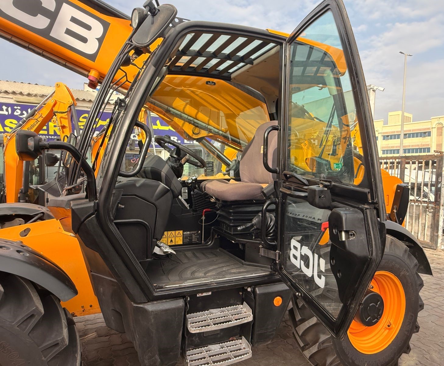 WhatsApp Image 2026-04-11 at 09.28.37