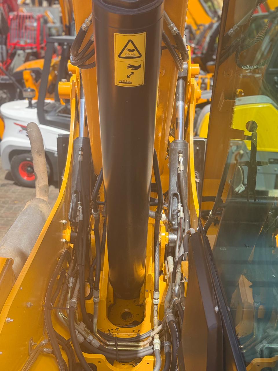 WhatsApp Image 2026-04-19 at 12.23.26 (5)