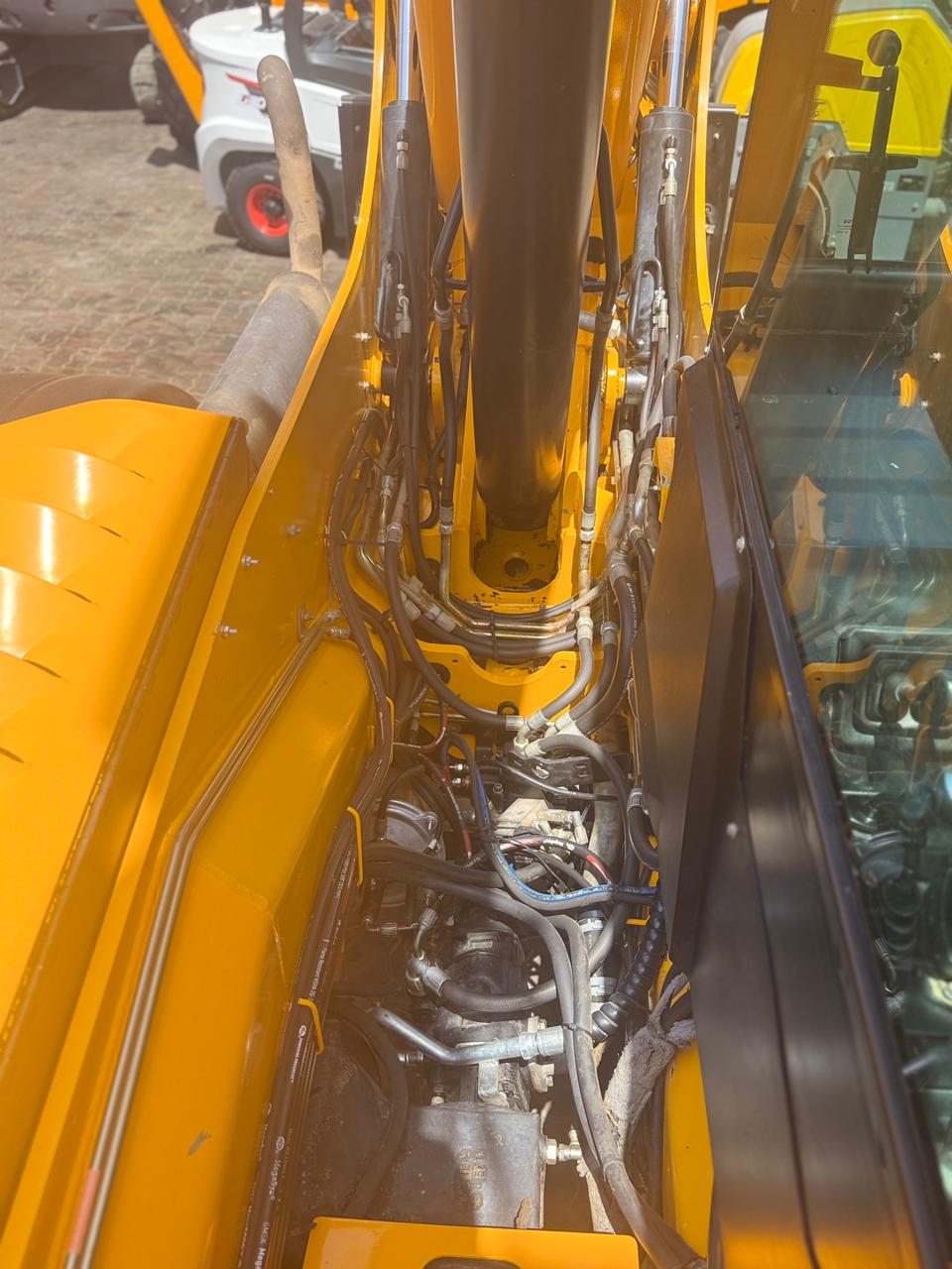 WhatsApp Image 2026-04-19 at 12.23.27