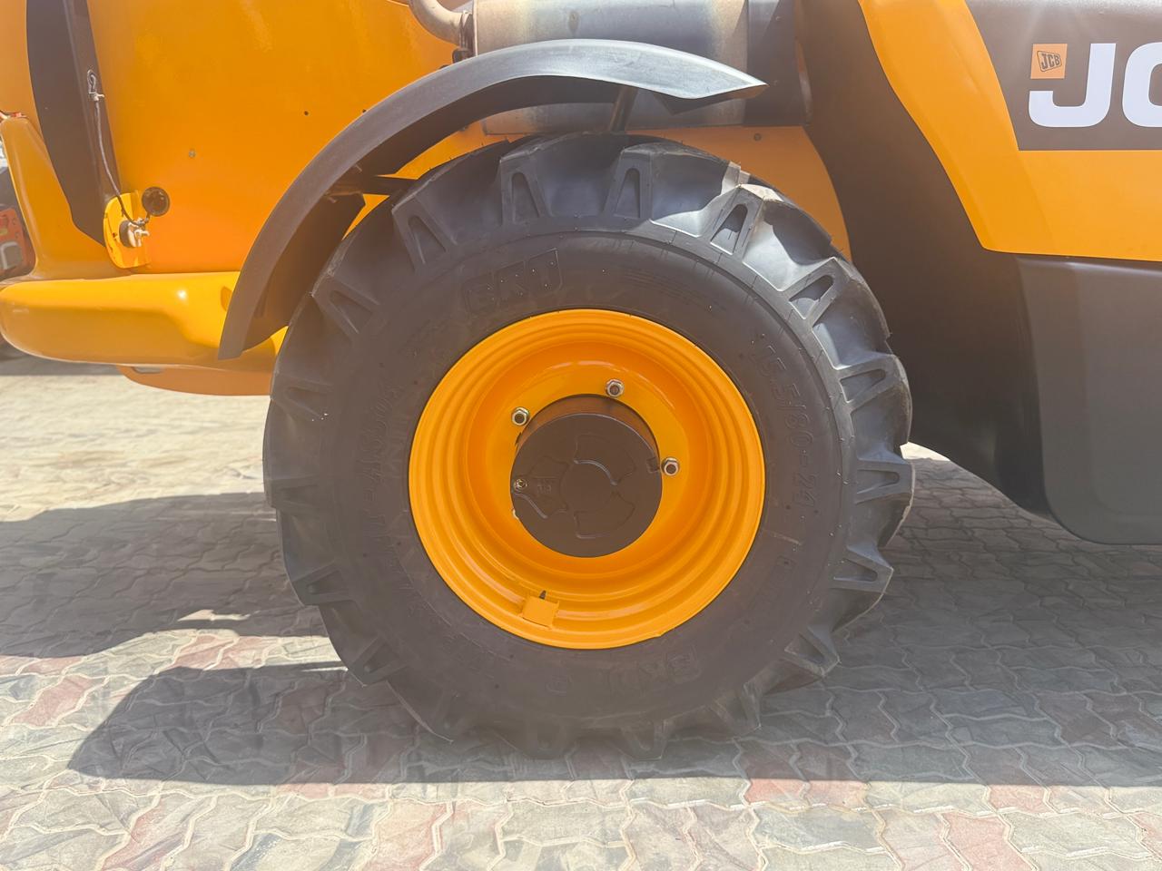 WhatsApp Image 2026-04-19 at 12.23.28