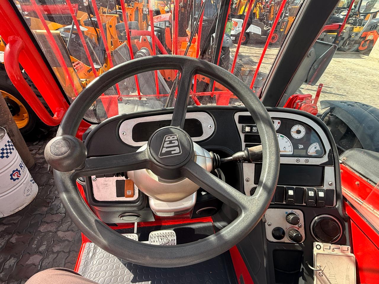 WhatsApp Image 2026-04-19 at 15.34.59 (1)