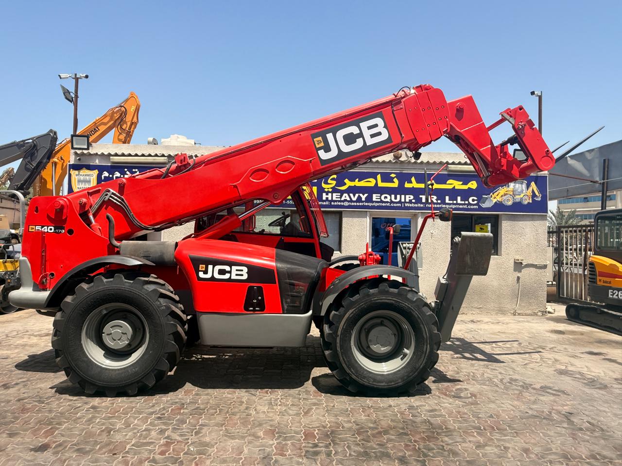 WhatsApp Image 2026-04-19 at 15.35.02 (1)