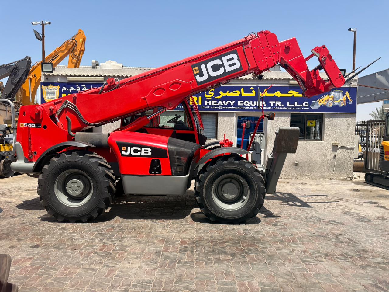 2010 540-170 TELEHANDLER BOOM LOADER  (1345)